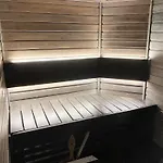木屋 Tahkonloft *